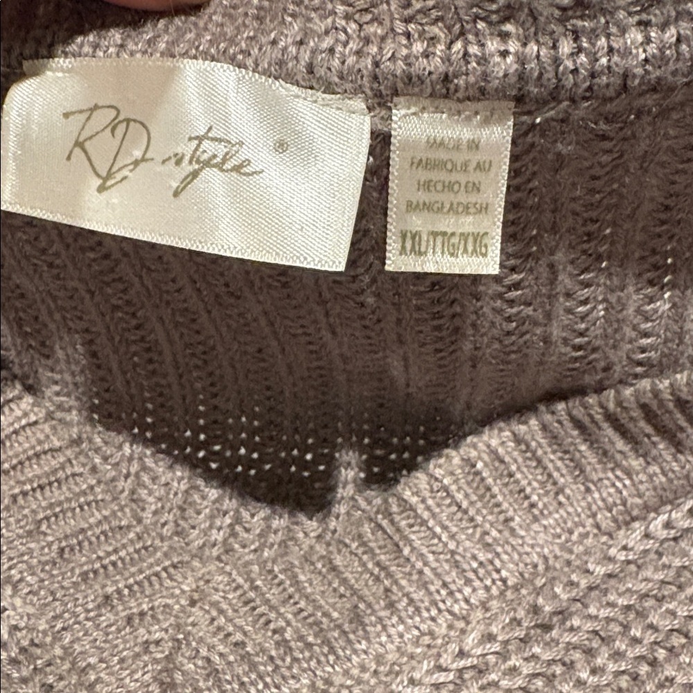 RD Style - Josslyn V Neck Sweater (from stitch fix).  Size XXL. Brown - Picture 6 of 16